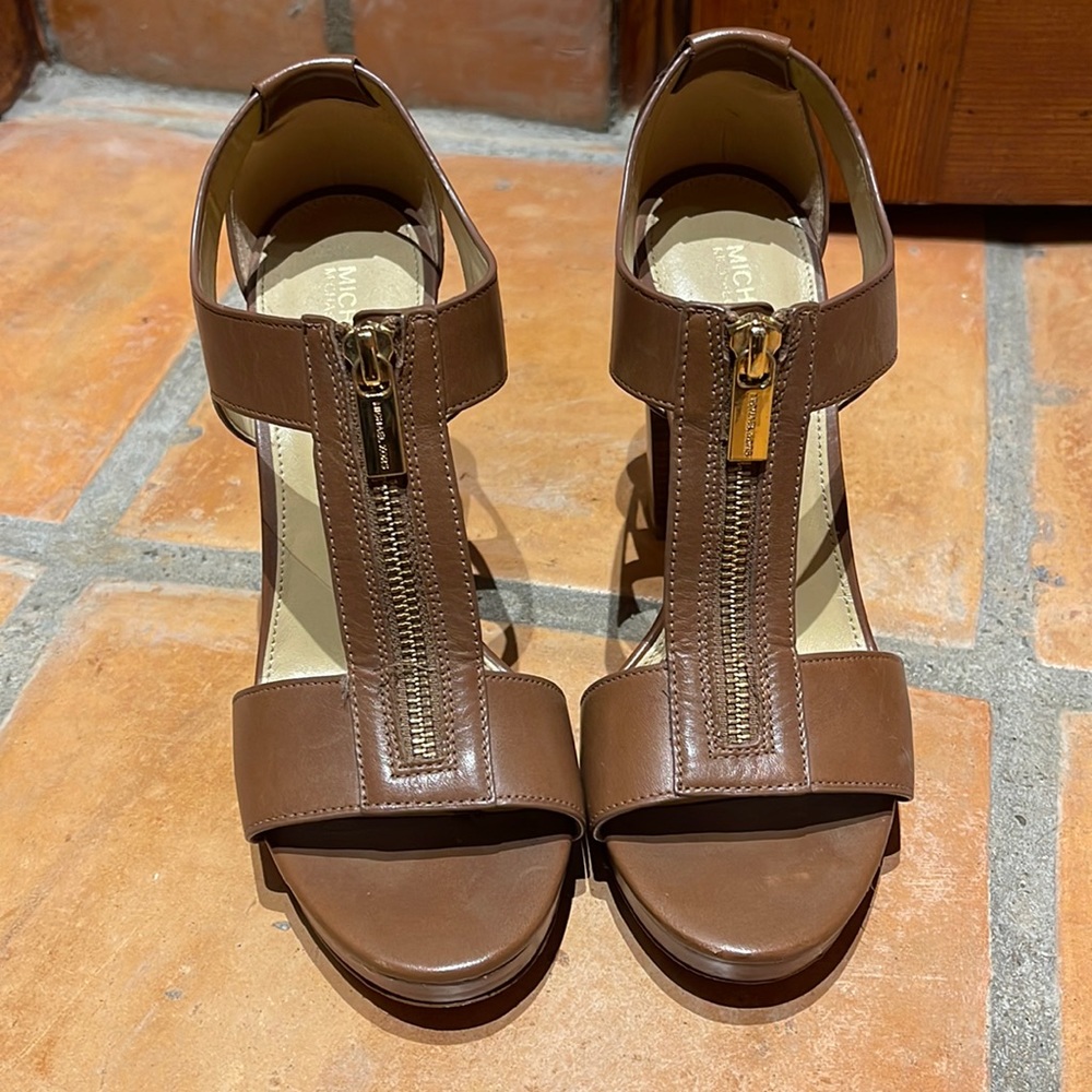 Michael Kors Berkley Lock Leather Platform Sandal